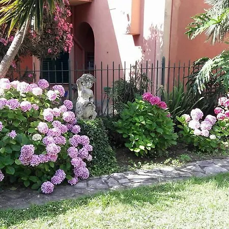 Casa Tra Il E Il Blu